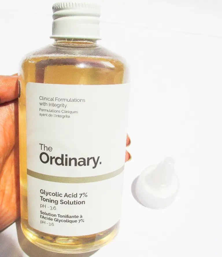 Packaging of the ordinary glycolic acid toning solution