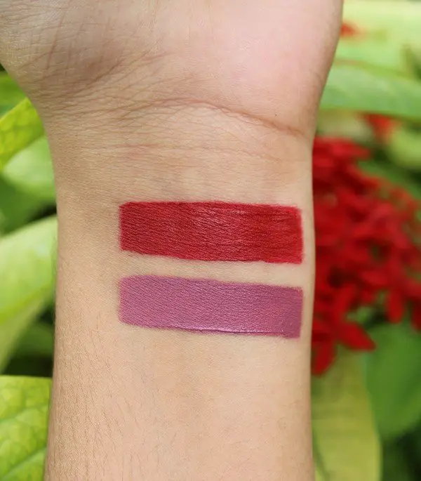 Lakme nine to five weightless matte mousse Rose Touch and Crimson Silk